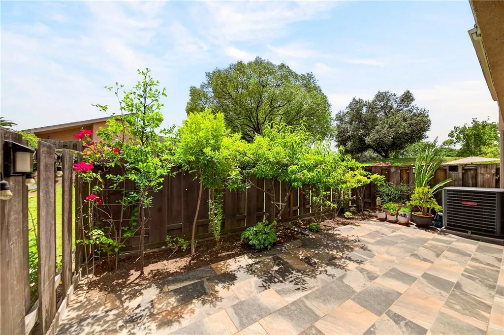 Additional image 106 of 802 W Glenwood Circle, Fullerton, CA 92832