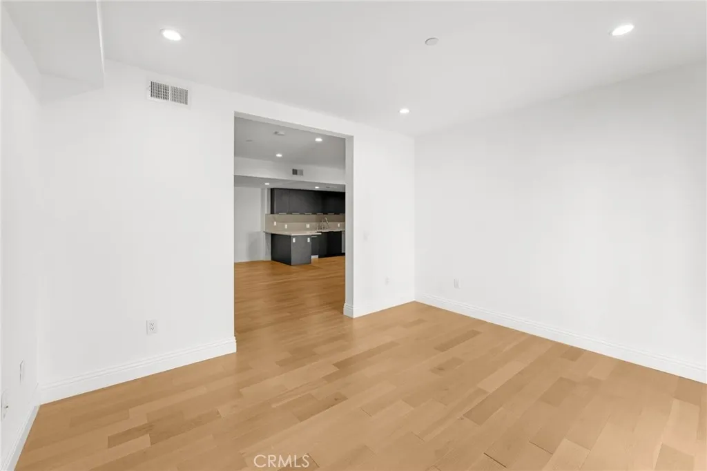 Additional image 9 of 2939 Leeward Avenue Unit 509, Los Angeles, CA 90005