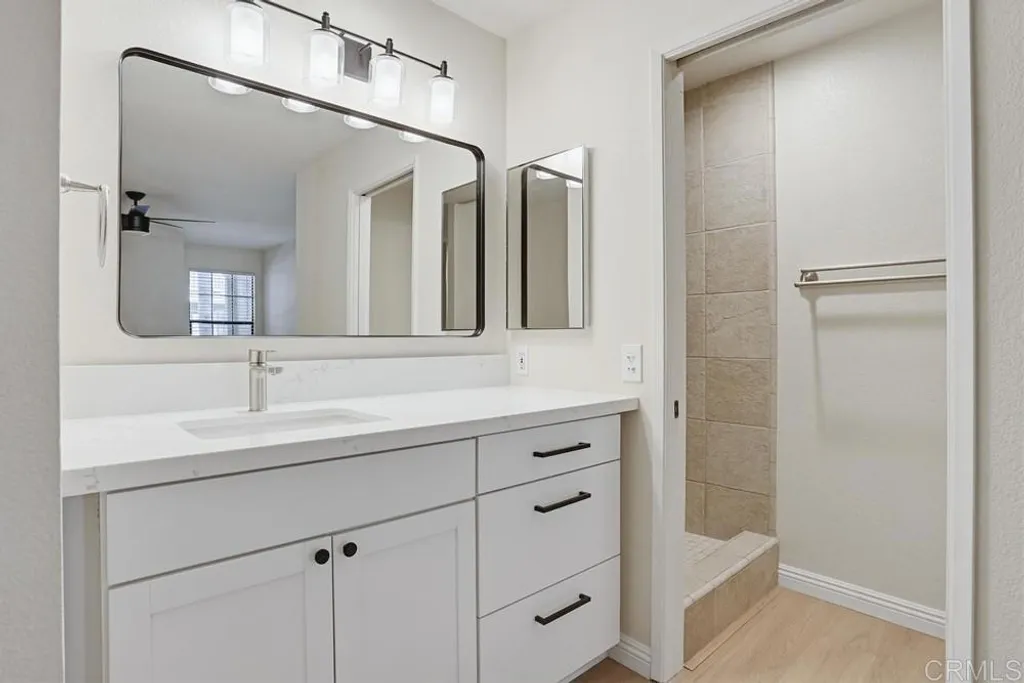 Additional image 29 of 3961 Hortensia St Unit H7, San Diego, CA 92110