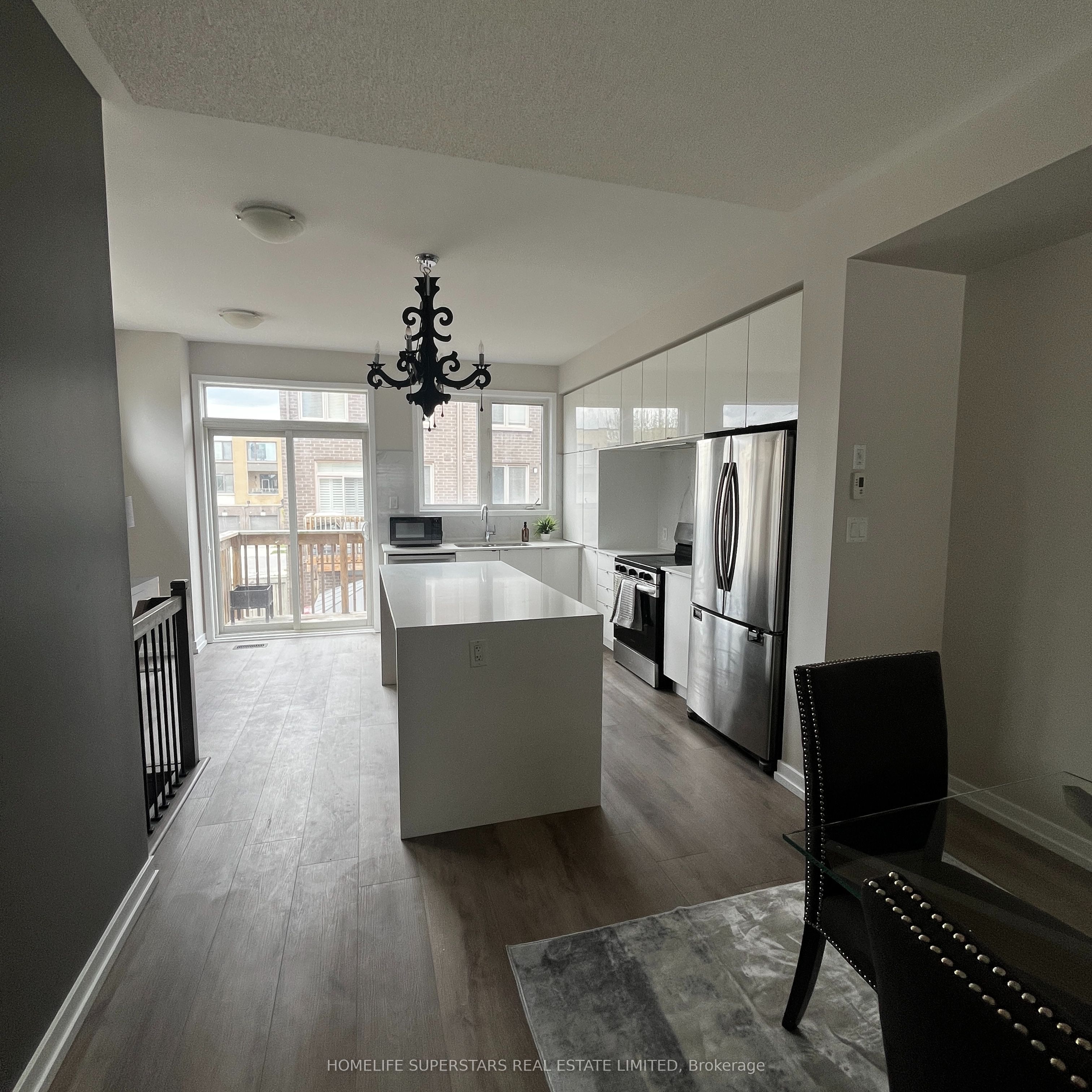 Additional image 4 of 169 Sabina Drive, Oakville, ON, L6H 0L4