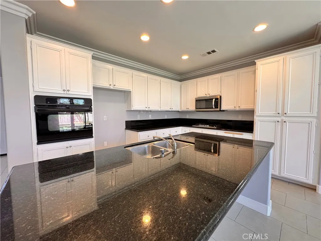 Additional image 23 of 13551 Jasper Loop, Eastvale, CA 92880