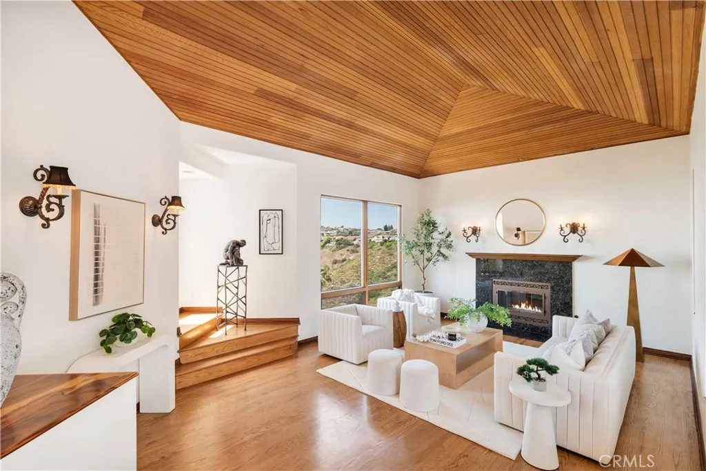 Additional image 56 of 1992 San Remo Dr, Laguna Beach, CA 92651