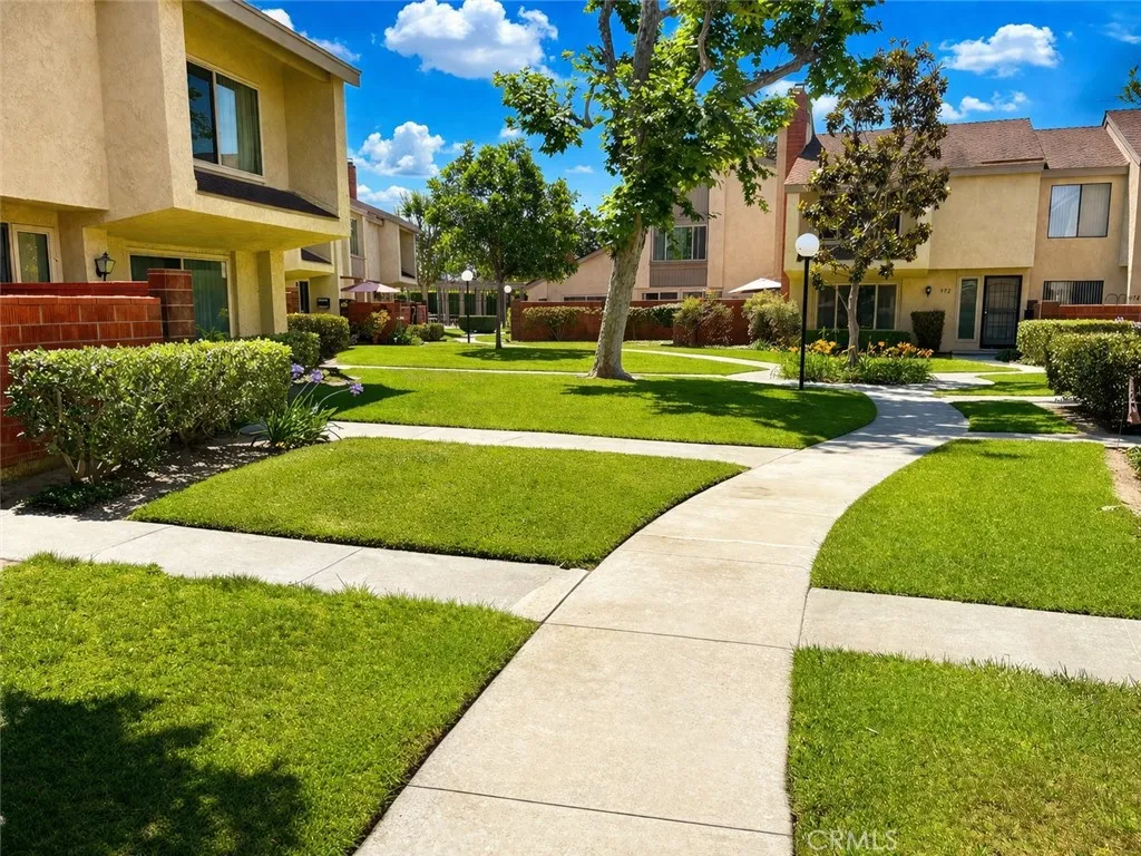 Additional image 11 of 961 W Lamark, Anaheim, CA 92802