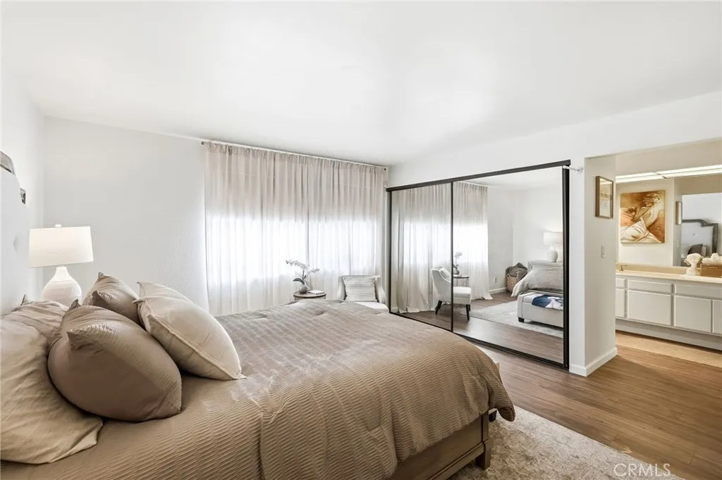 Additional image 16 of 7255 Balboa Blvd Unit 20, Lake Balboa, CA 91406