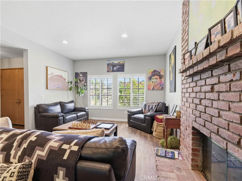 Additional image 6 of 22319 Lull Street, Canoga Park, CA 91304