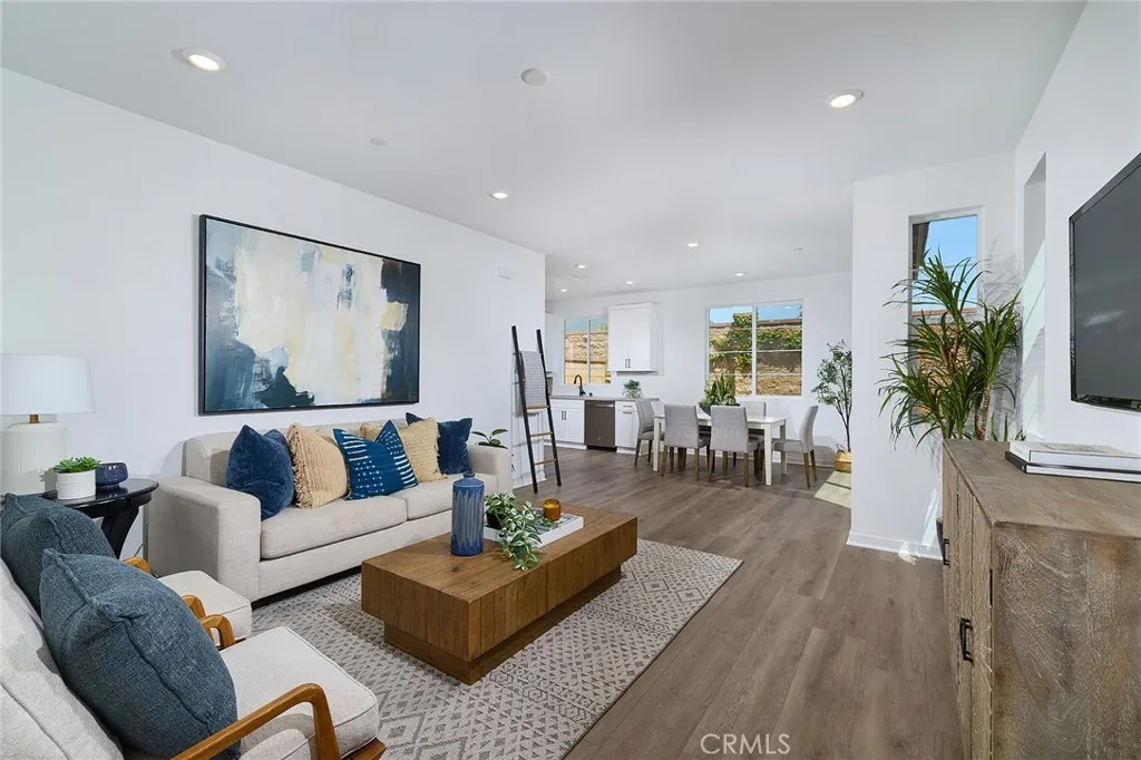 Additional image 31 of 16534 Stone Pine Lane, Fontana, CA 92336