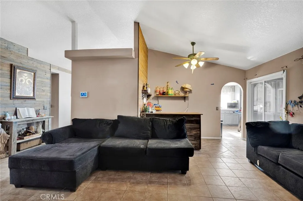 Additional image 8 of 6414 Nielson Road, Phelan, CA 92371