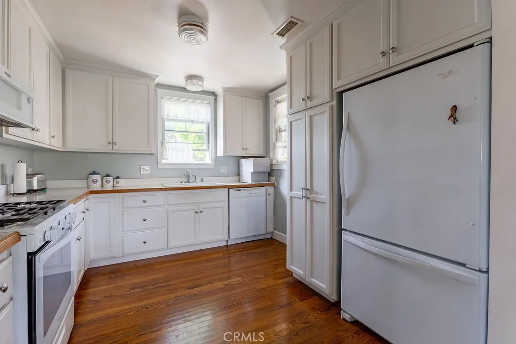 Additional image 10 of 1121 Vista Way, Oceanside, CA 92054