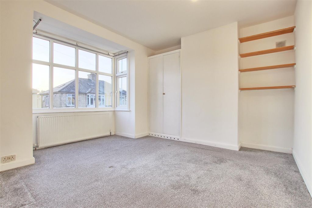 Additional image 8 of 5 bed semi-detached house for saleElizabeth Way, Cambridge CB4