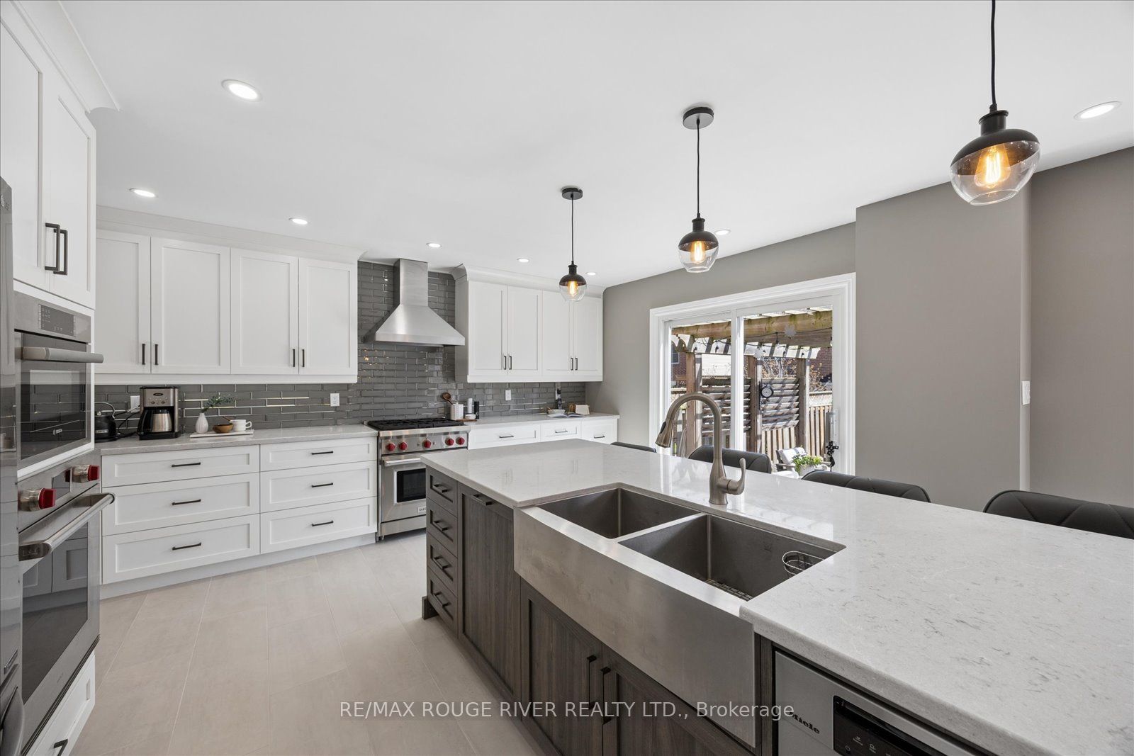 1014 Redbird Crescent, Pickering, ON, L1V 5K3 photo 4