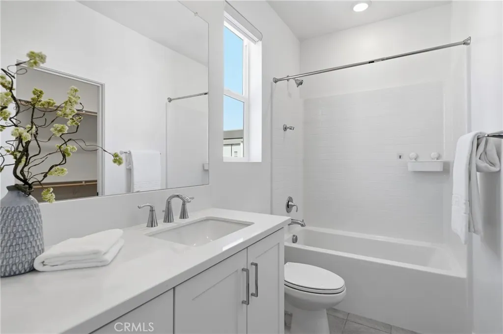 Additional image 69 of 253 Sash, Irvine, CA 92618