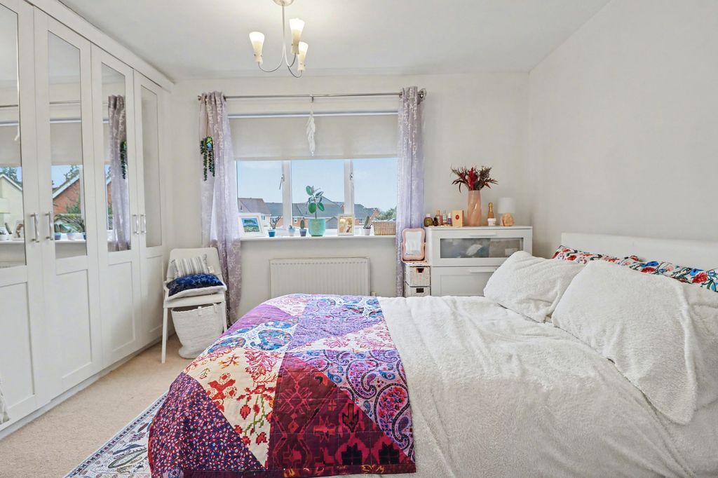Additional image 7 of 2 bed terraced house for saleFawn Crescent, Hedge End SO30