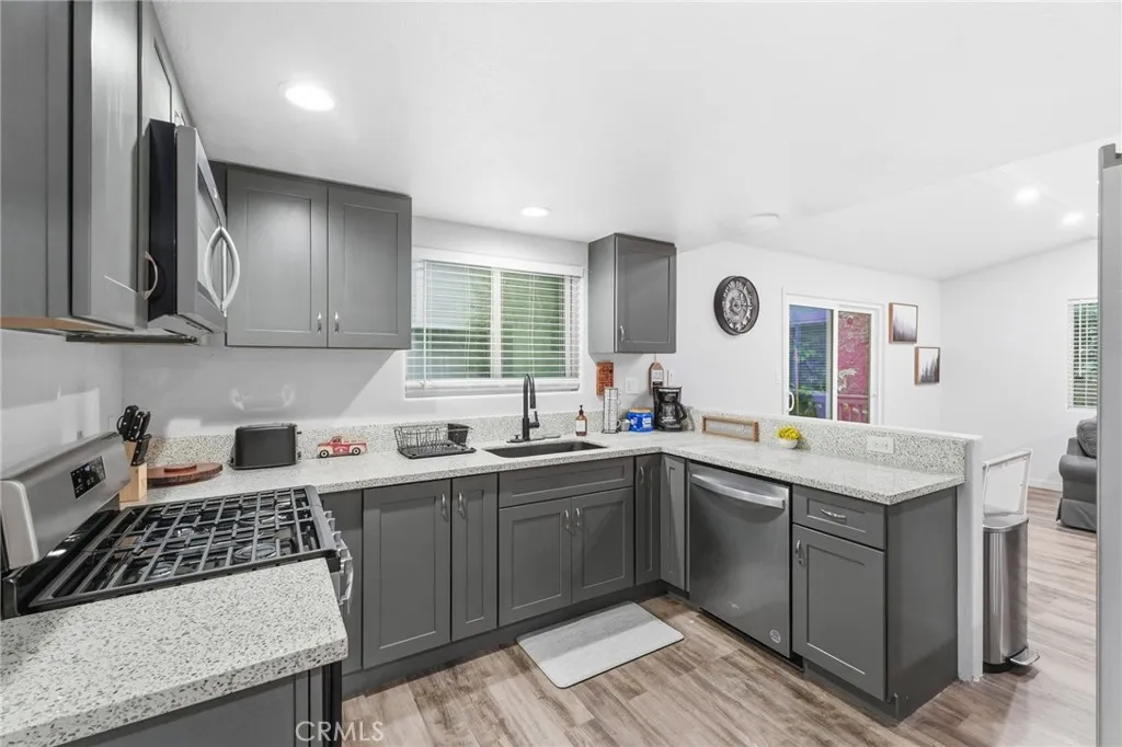 Additional image 11 of 24082 Altdorf Drive, Crestline, CA 92325