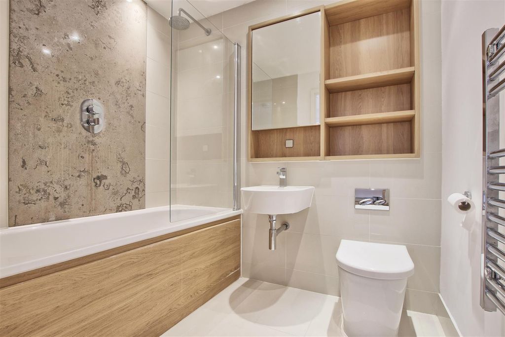 Additional image 9 of 1 bed flat for saleKingsley Walk, Cambridge CB5