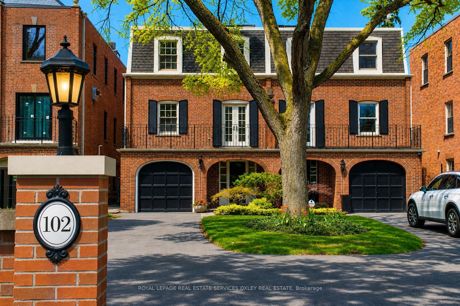 102 Elm Avenue, Toronto, ON, M4W 1P2