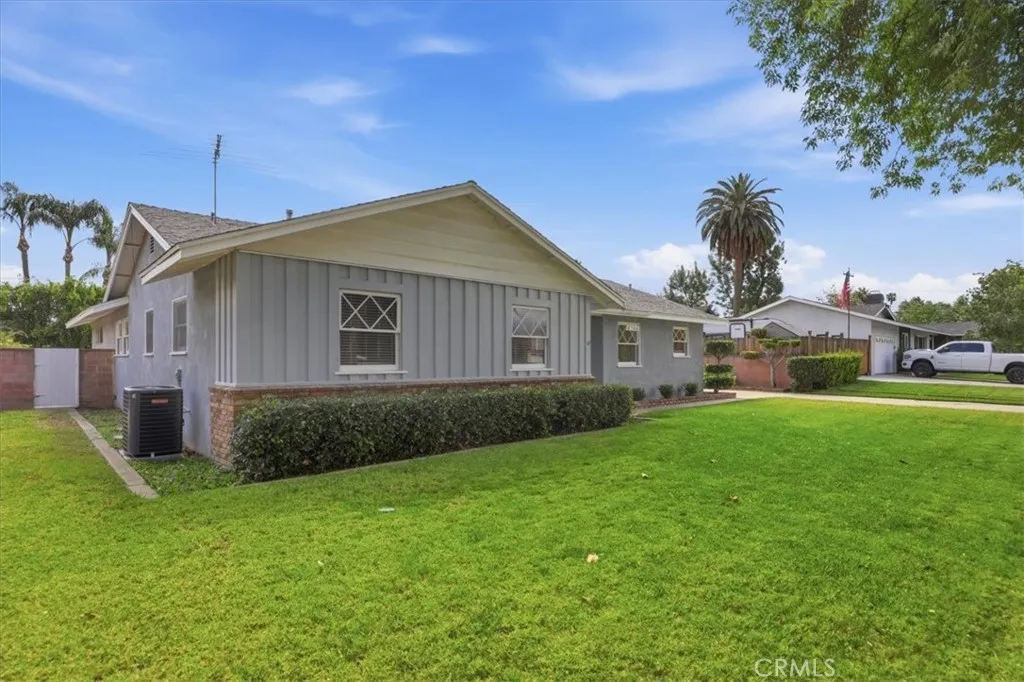 6766 Nicolett St, Riverside, CA 92504 photo 5