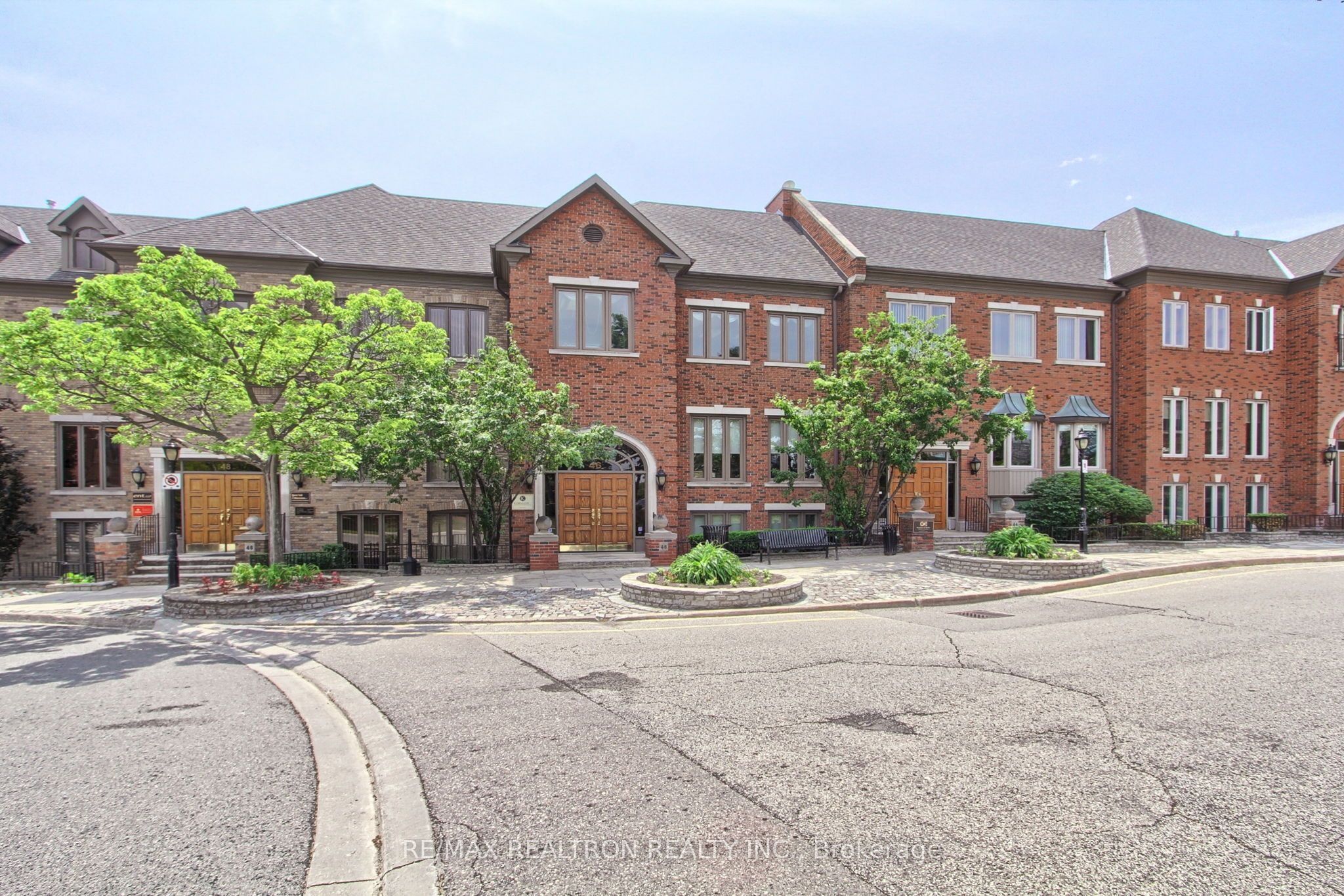 Additional image 2 of 300 Full-Flo-46 Village Centre Place, Mississauga, ON, L4Z 1V9