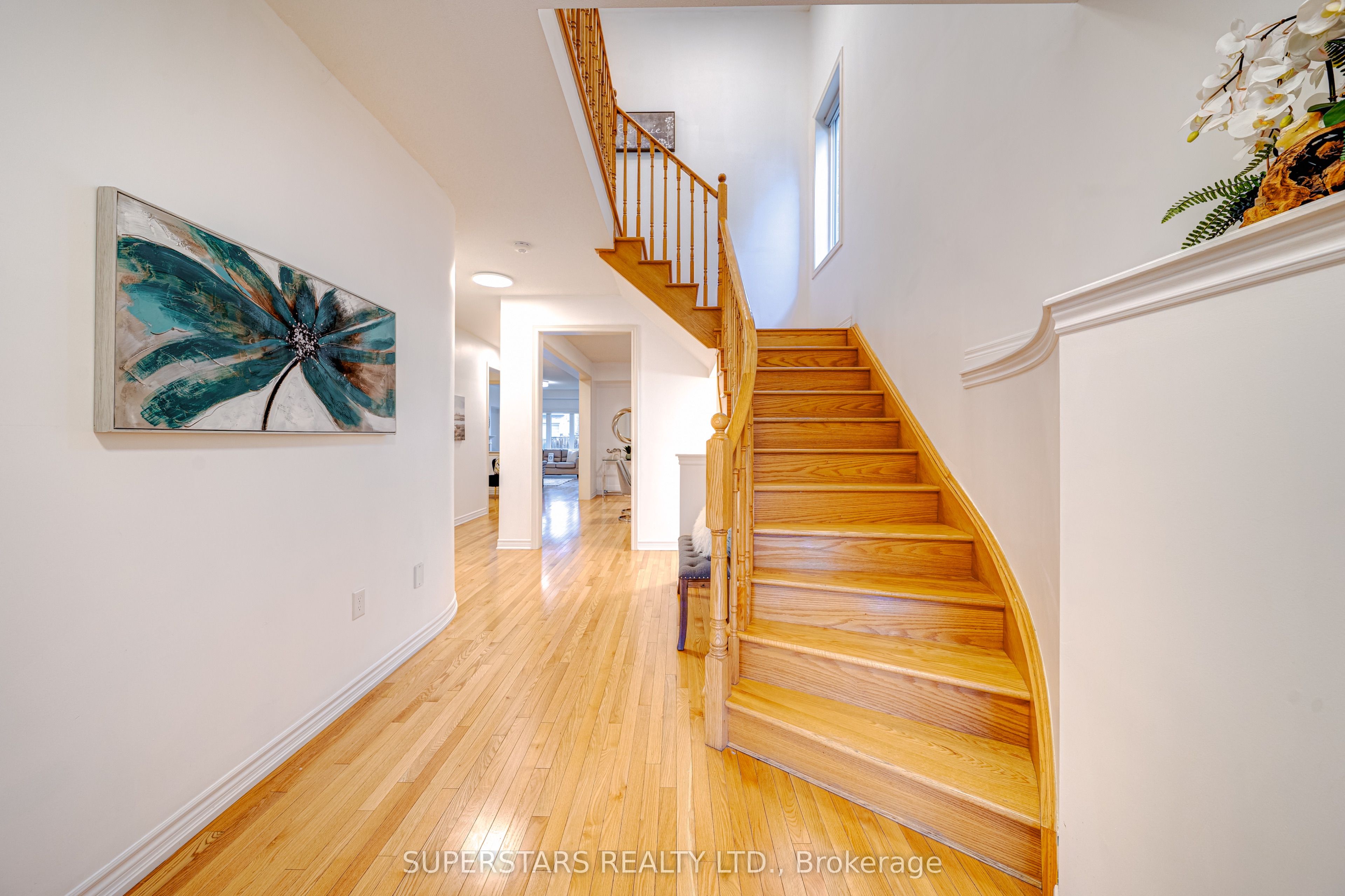 Additional image 3 of 8 Kavanagh Avenue, East Gwillimbury, ON, L9N 0P6