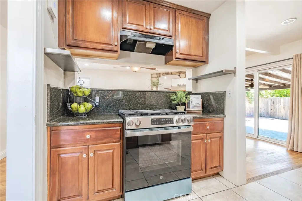 Additional image 19 of 7247 Donna Ave, Reseda, CA 91335