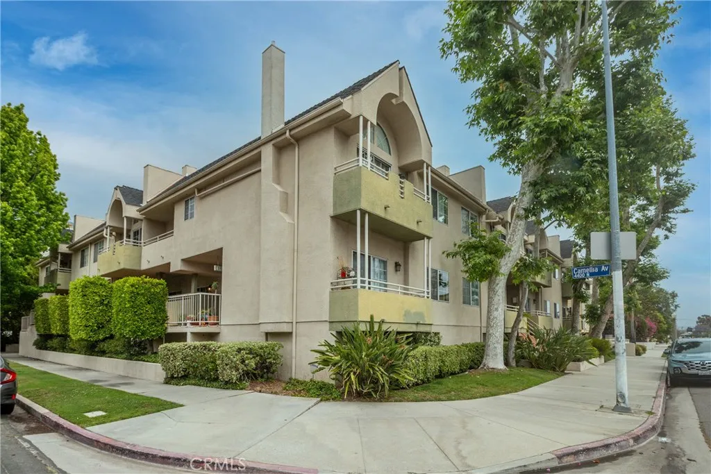 Additional image 87 of 11485 Moorpark Street Unit 15, Studio City, CA 91602