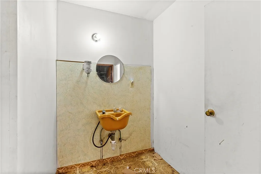 Additional image 41 of 8451 Zohra Canyon Rd, Pinon Hills, CA 92372