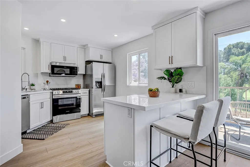 Additional image 4 of 4701 E Anaheim St Unit 304, Long Beach, CA 90804