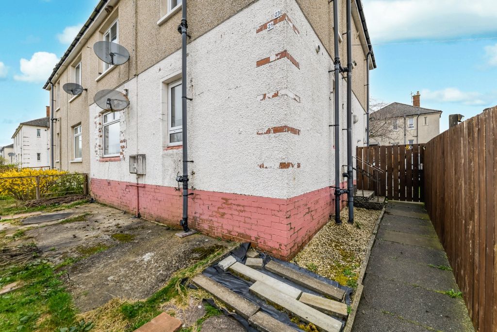 2 bed flat for saleSchool Road, East Ayrshire, Auchinleck KA18
