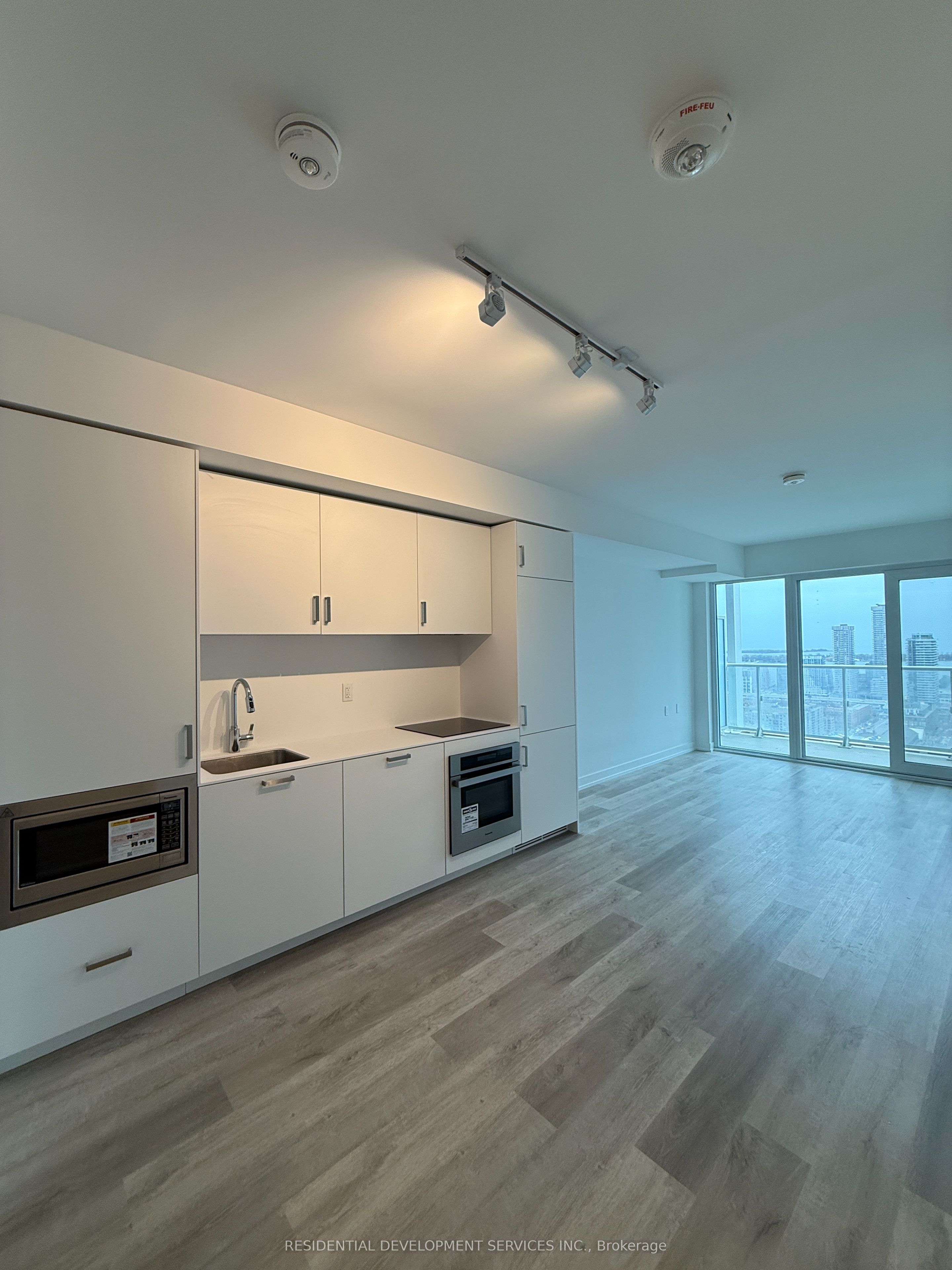 Additional image 2 of 3507-88 Queen Street, Toronto, ON, M5C 0B6