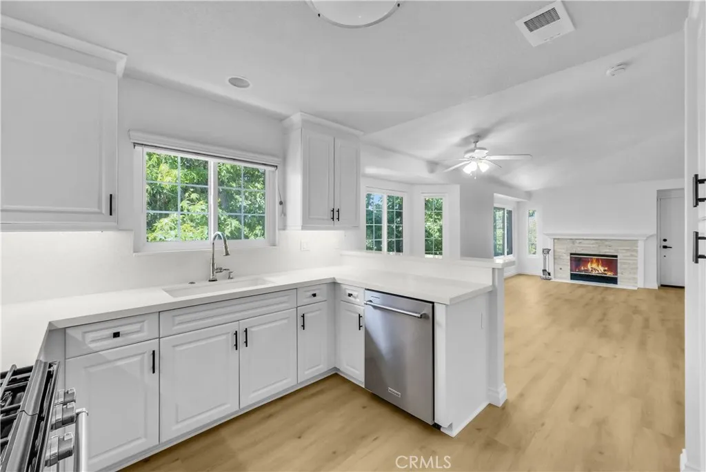Additional image 58 of 23412 Pacific Park Dr Unit 18I, Aliso Viejo, CA 92656