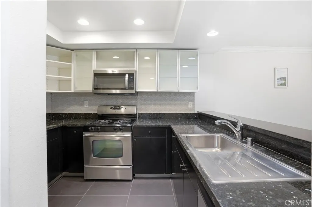 Additional image 11 of 809 N Spurgeon Street Unit 5, Santa Ana, CA 92701