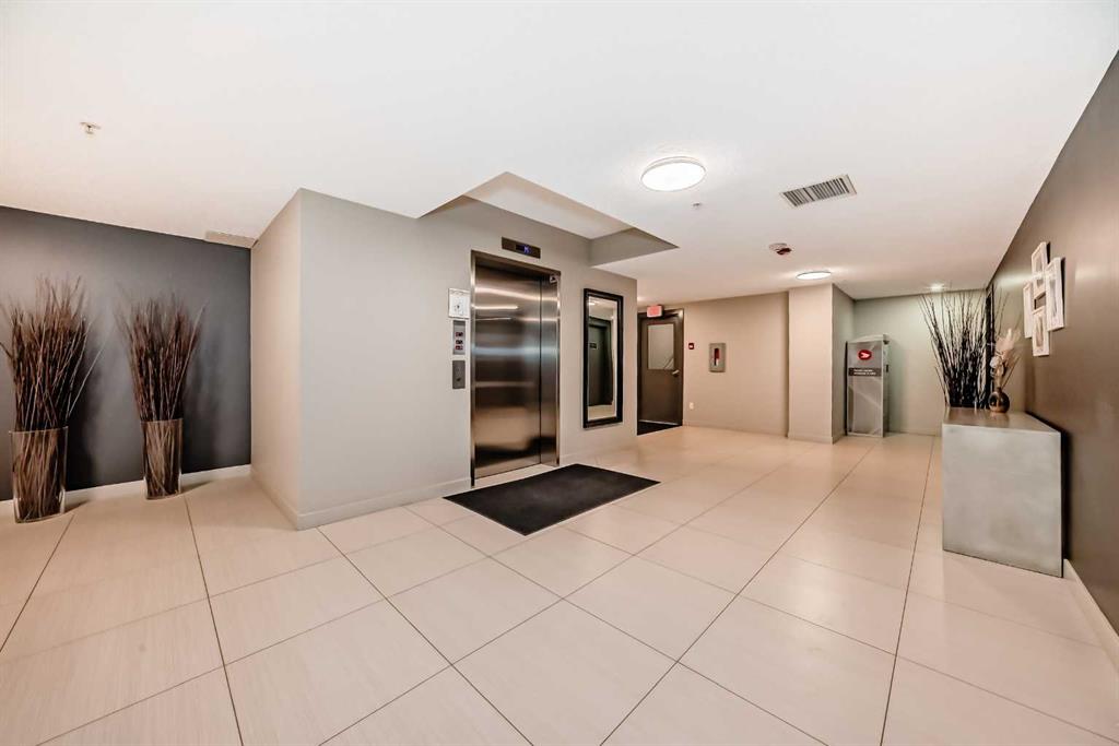 Additional image 4 of 1002-735 2 Avenue SW, Calgary, AB, T2P 0E4