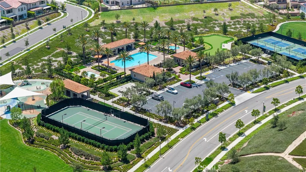 Additional image 32 of 112 Newburry, Irvine, CA 92618