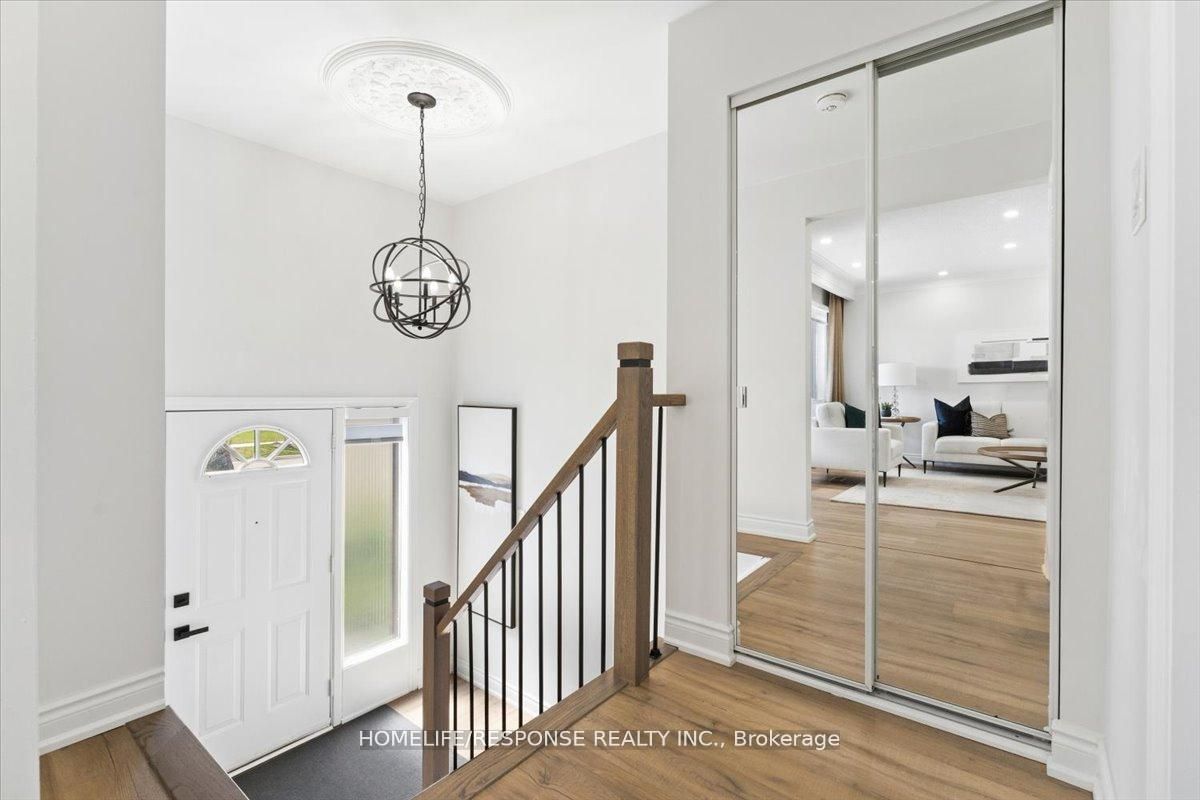 Additional image 5 of 291 Thrace Avenue, Mississauga, ON, L5B 2B2