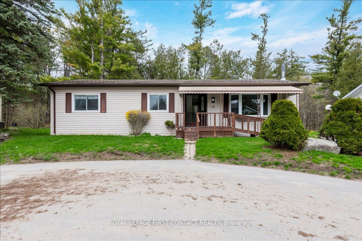13 Honeysuckle Lane, Innisfil, ON, L9S 1M5