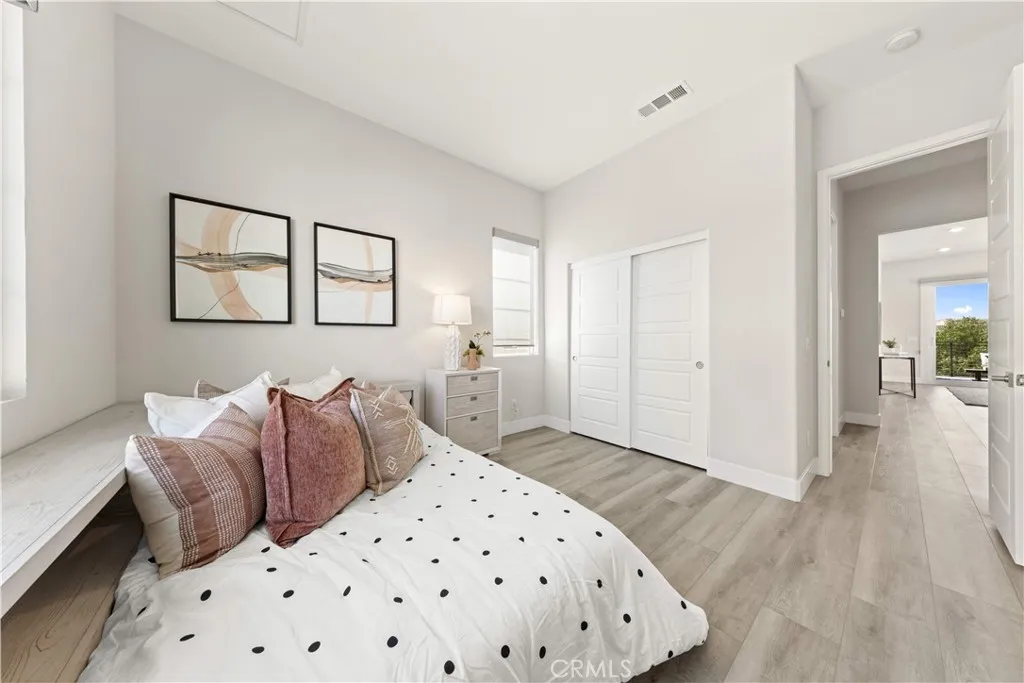 Additional image 29 of 228 Merit, Irvine, CA 92618