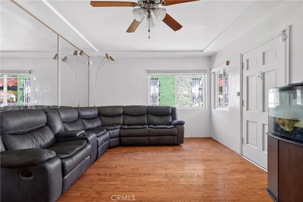 Additional image 85 of 1146 E 90th St, Los Angeles, CA 90002