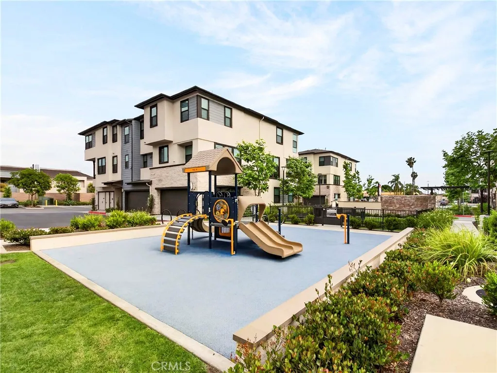 Additional image 106 of 2961 W Lincoln Unit 6, Anaheim, CA 92801