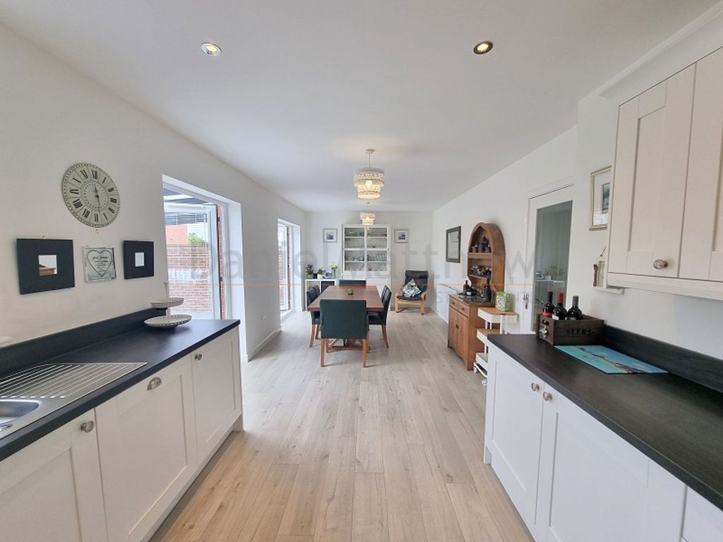 Additional image 10 of 5 bed detached house for saleCae Cenydd, Brackla CF31
