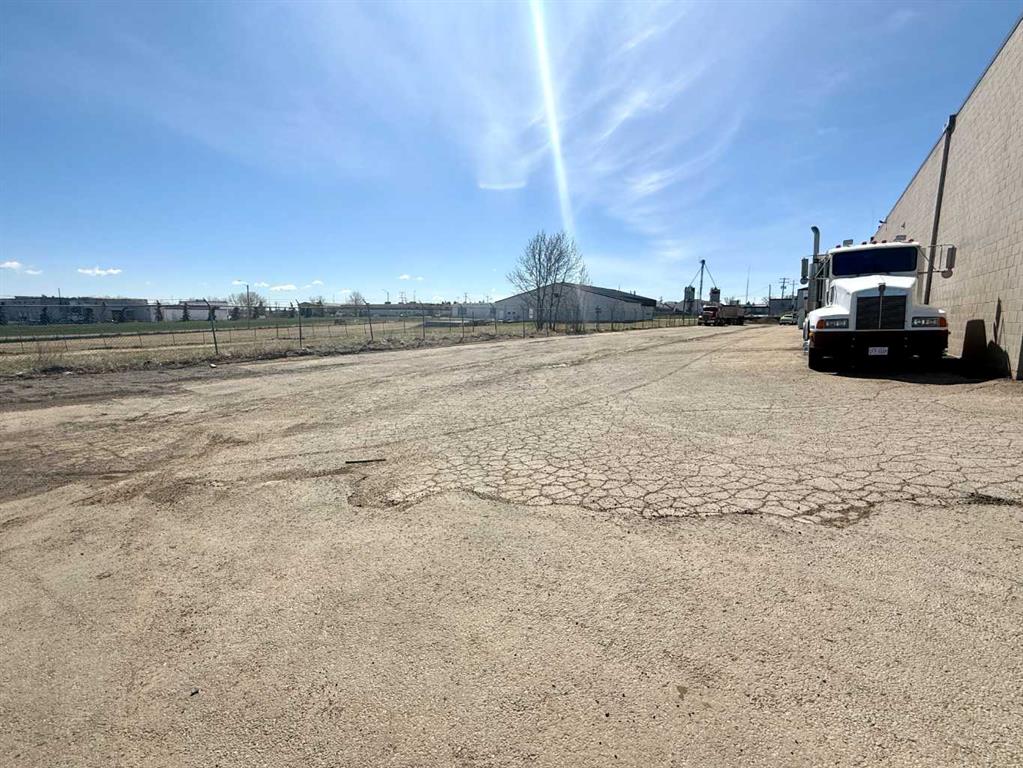 Additional image 6 of 5D-5112 47 Avenue, Innisfail, AB, T4G 1P5