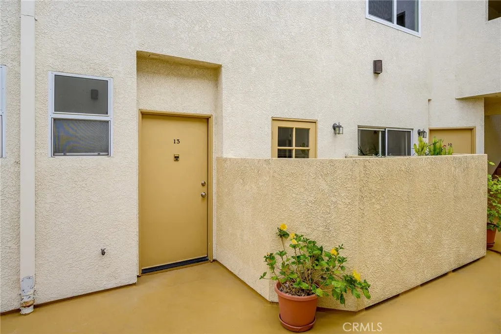 Additional image 75 of 11038 Camarillo Street Unit 13, North Hollywood, CA 91602