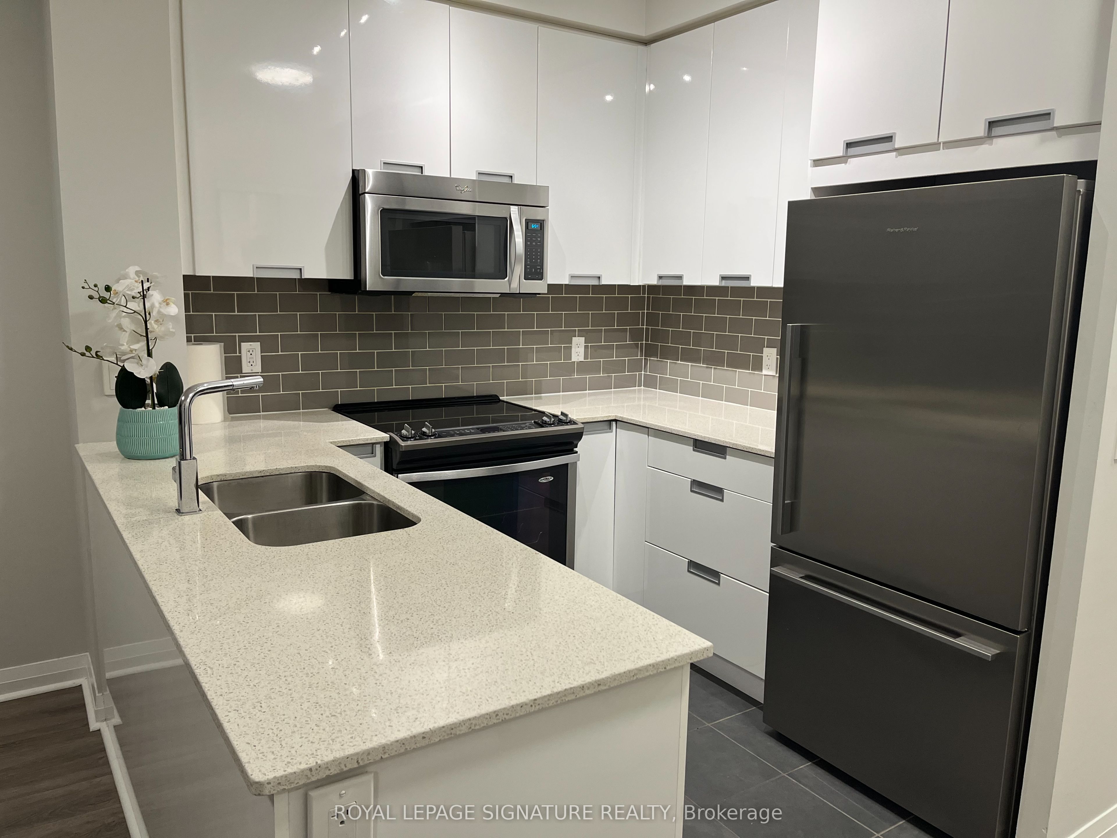 Additional image 6 of 505-55 Eglinton Avenue W, Mississauga, ON, L5R 0E4