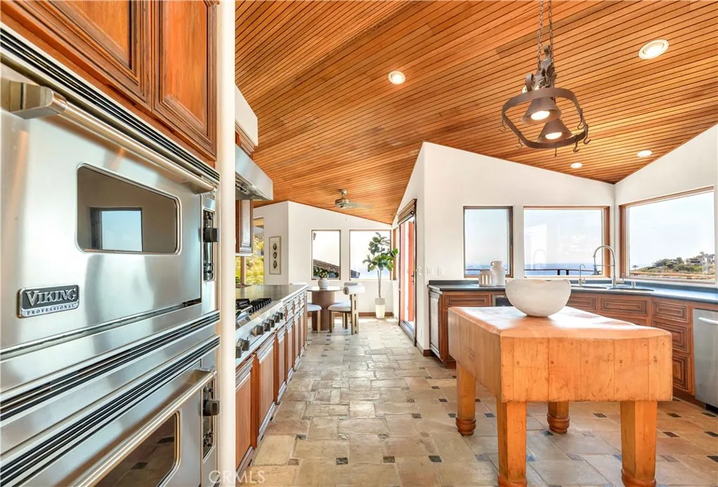 Additional image 21 of 1992 San Remo Dr, Laguna Beach, CA 92651