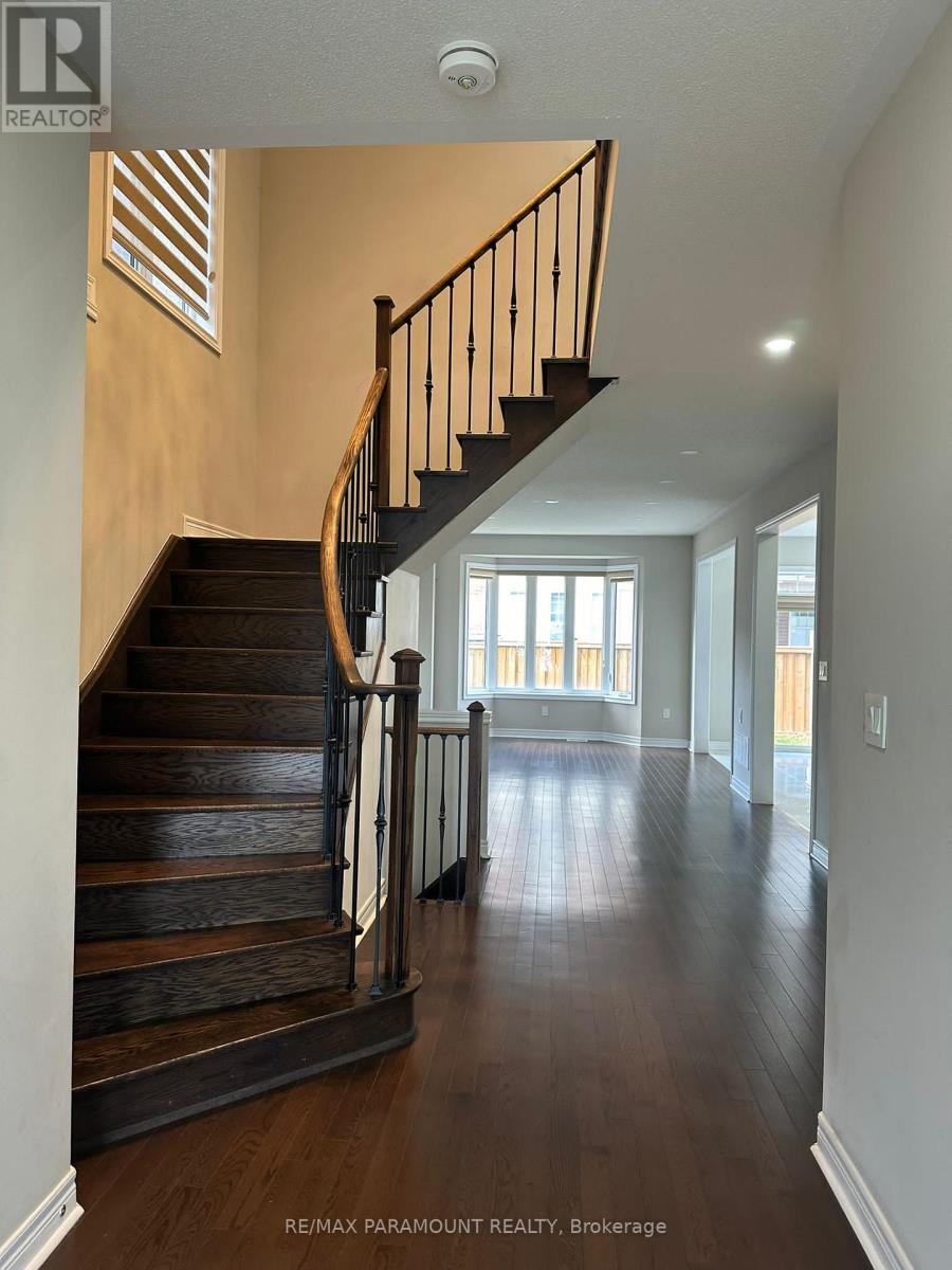 33 Pearman Crescent, Brampton, ON, L7A 0A7 photo 4