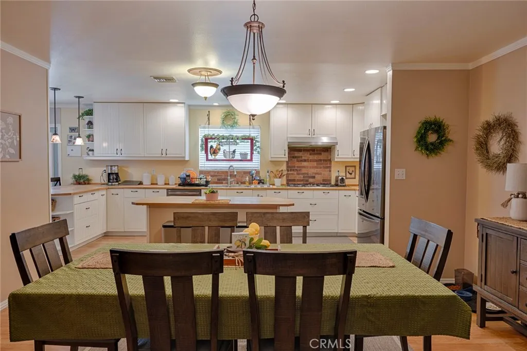 Additional image 7 of 19802 Steinway St, Canyon Country, CA 91351