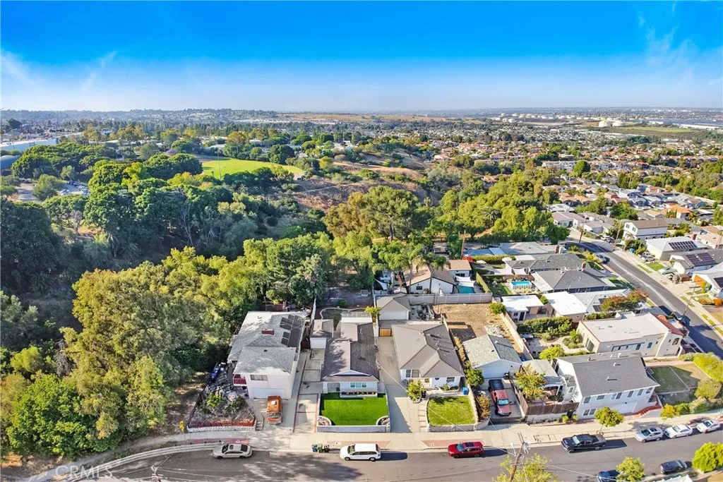 1236 W Elberon Avenue, San Pedro, CA 90732