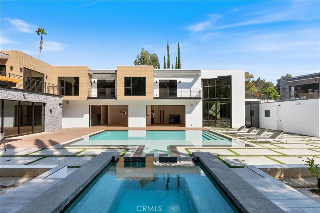 Additional image 7 of 4653 Vanalden Avenue, Tarzana, CA 91356