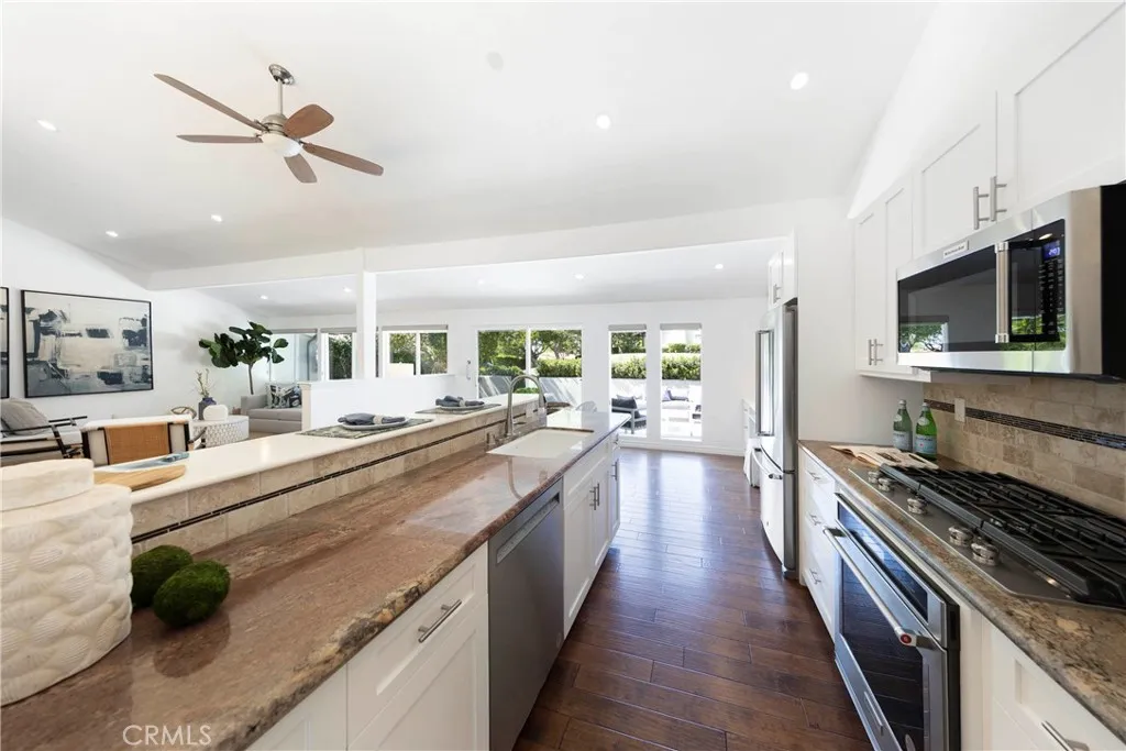 Additional image 53 of 2102 Vista Entrada, Newport Beach, CA 92660