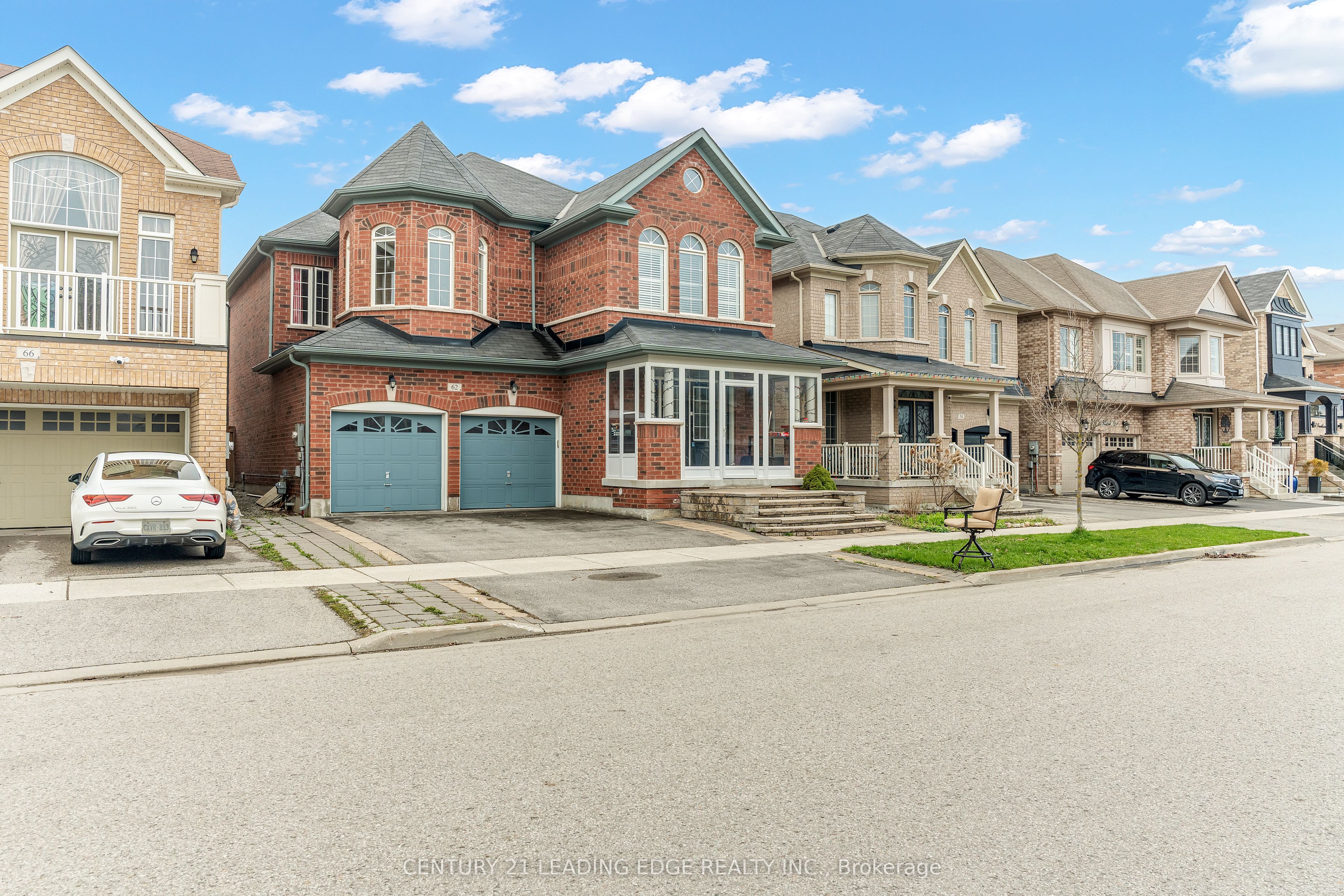 62 Creekland Avenue, Whitchurch-stouffville, ON, L4A 1X4