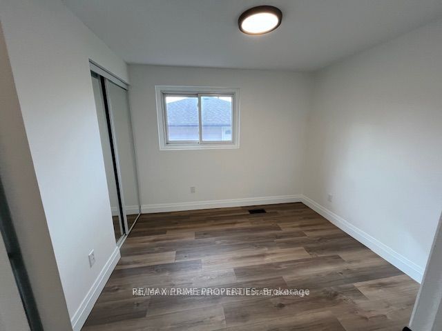 Additional image 6 of Main Floor-697 Downview Crescent, Oshawa, ON, L1H 7W4