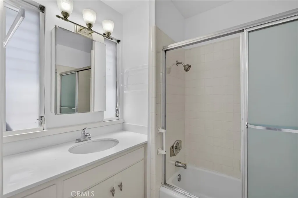Additional image 52 of 1086 Buckingham Ln, Newport Beach, CA 92660